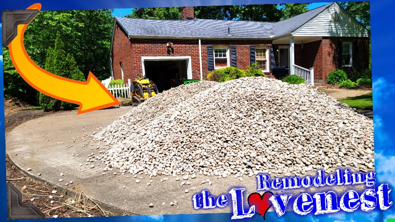12 TONS OF ROCKS !! Spreading Gravel In Goliath's New Driveway