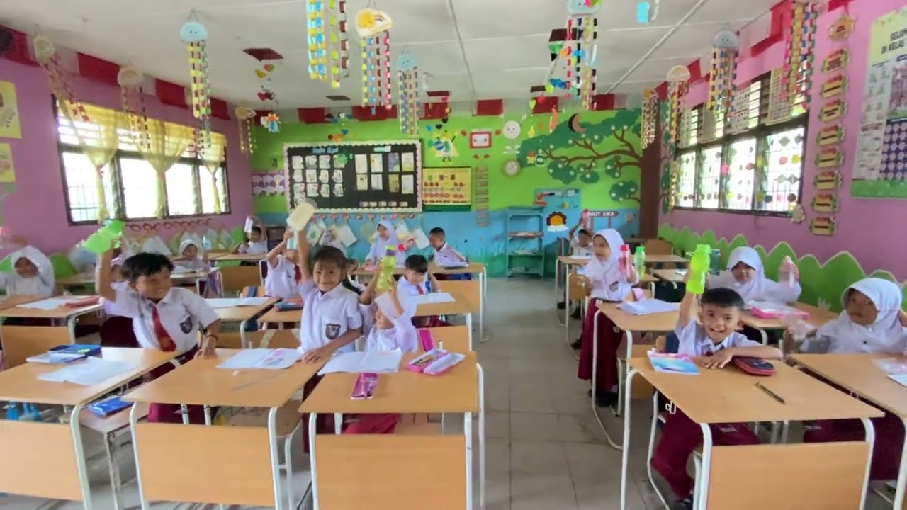 Things in the Bag | Grade 1 SD Negeri 028354 Binjai #englishlearning 