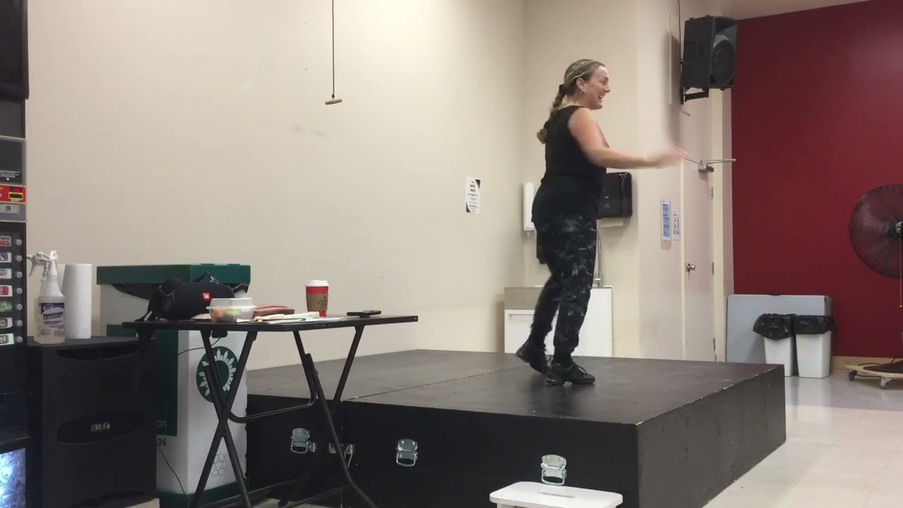 La valse à Lucille   Démo   Explication et Musique    Danse En Ligne  VFJF5883