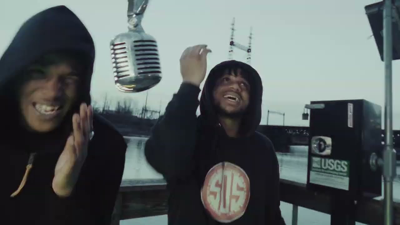 EbkBreezyB Ft RonnieEBK - BACK 2 BACK (OFFICAL MUSIC VIDEO) Directed\Shot By @shotbytjayy