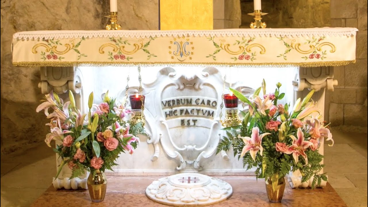 Verbum caro factum est - Nazareth - Basilica of Annunciation - Adoration