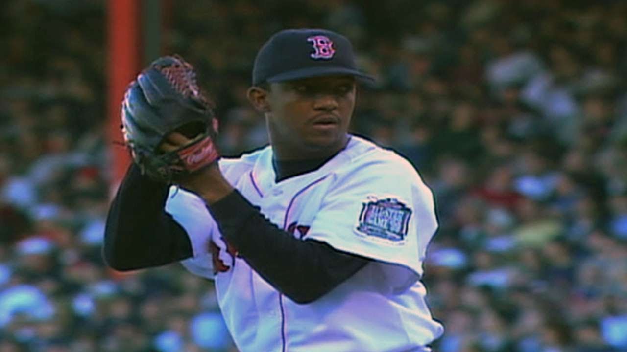 1999 ALCS Gm3: Pedro throws seven shutout, fans 12