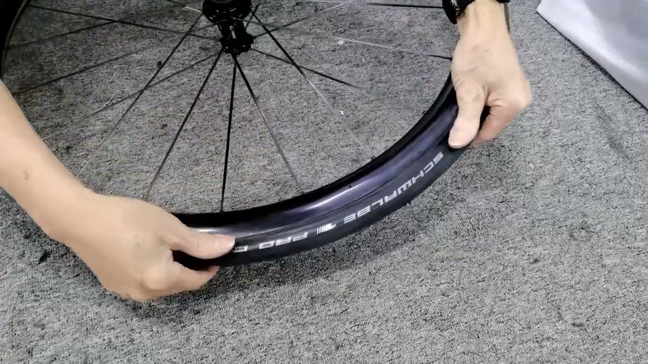 How to install schwalbe pro one tire on ICAN wheels