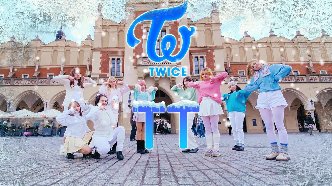 [KPOP IN PUBLIC | ONE TAKE] TWICE(트와이스) 