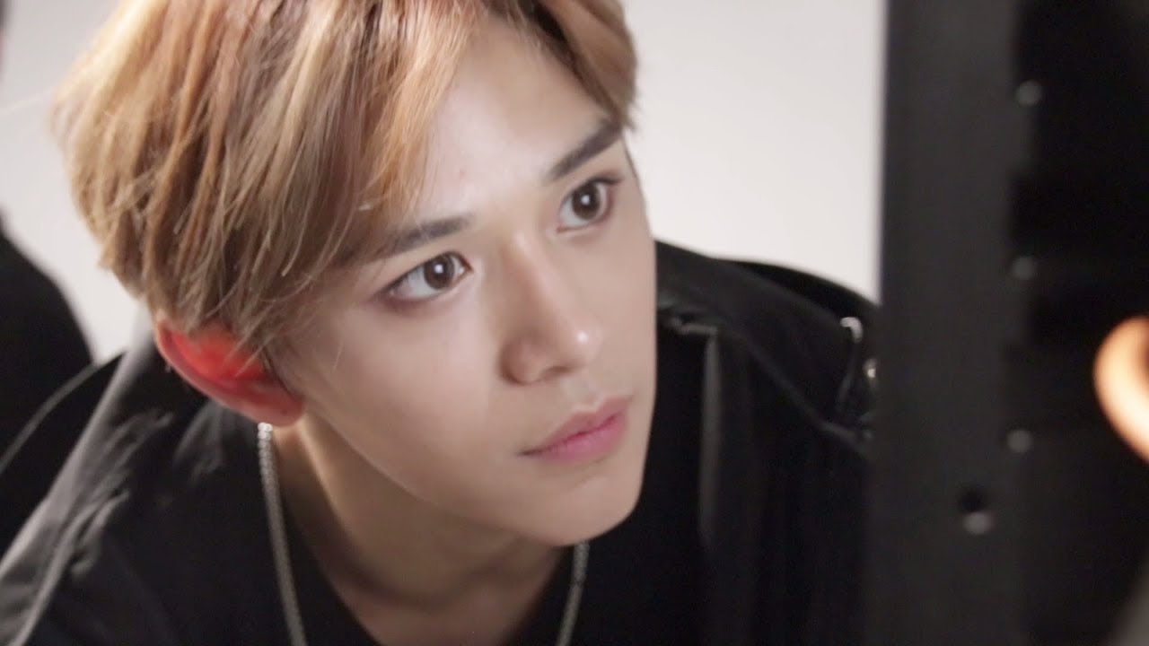 [N'-33] BEHIND THE BLACK ON BLACK 〈1〉