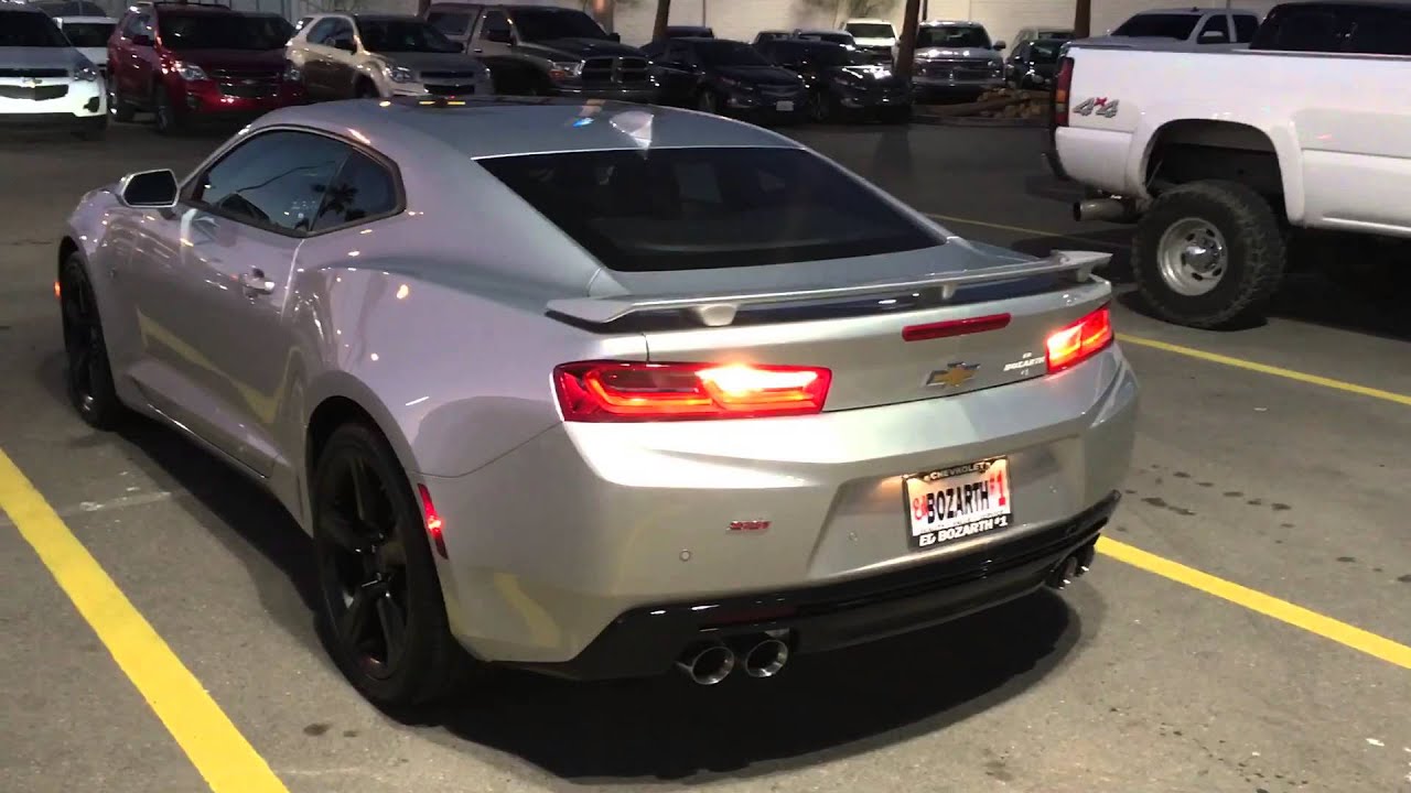 2016 stock Chevrolet Camaro 2SS dual mode exhaust cold start.