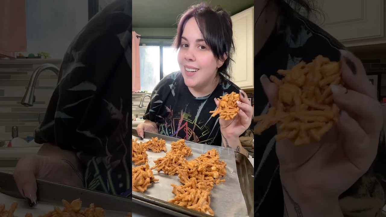HOW TO MAKE BUTTERSCOTCH HAYSTACKS #recipe #shorts #mazerlazer