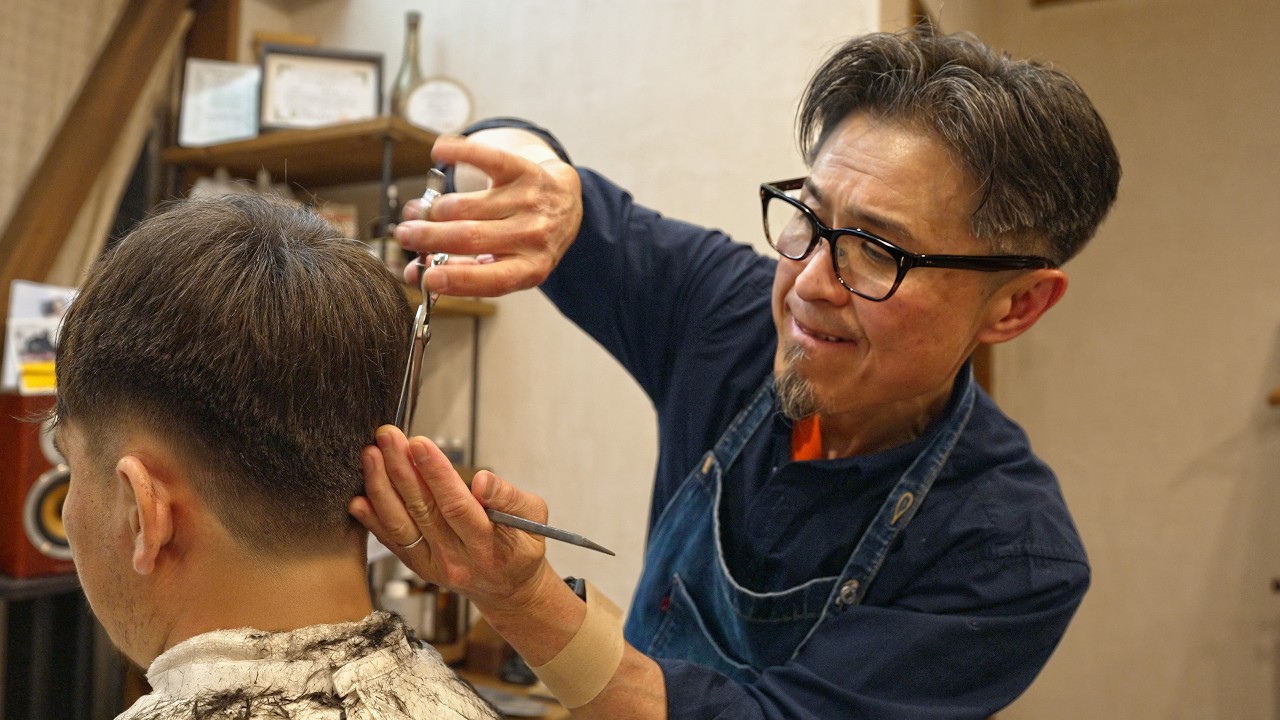 💈Japanese Barber Mr. Ken Does It All – Old School ASMR Full Barbering Service [Go To Sleep]