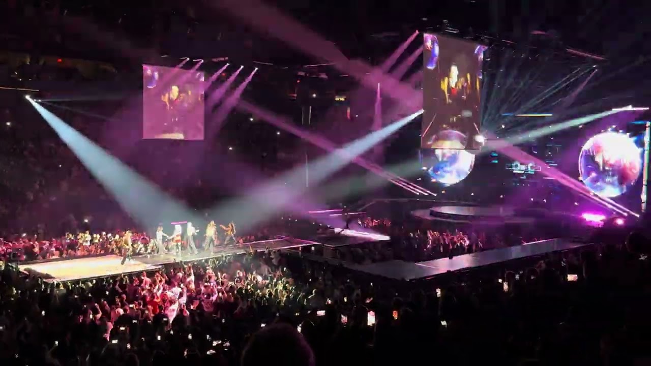 Madonna - Hung Up - Celebration Tour - Las Vegas, NV