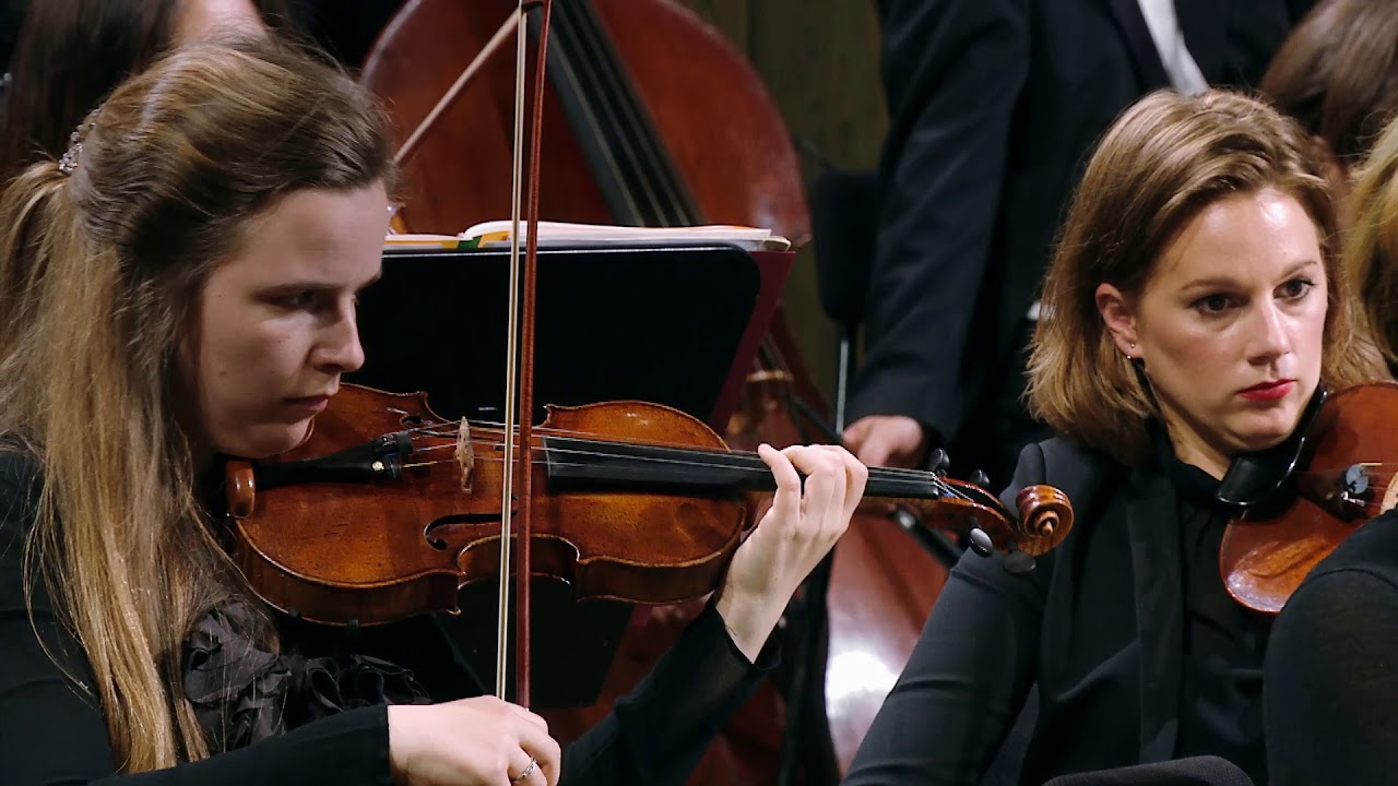 Andris Nelsons conducts the Gewandhausorchester - Antonin Dvorak: From The New World  - DVD/Blu-ray