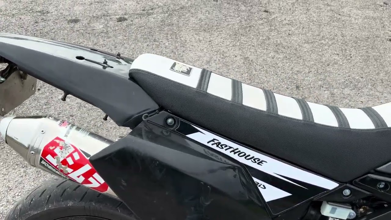KLX300SM Yoshimura RS2 Exhaust Sound