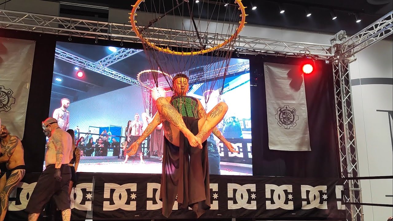 Body suspension show (Mutant Squad) - Milano Tattoo Convention 2022
