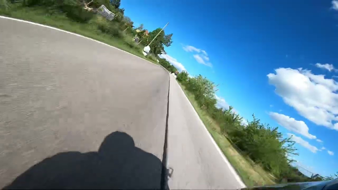 300 Kurven von Gustav Havel in Horice! Yamaha R1 Onboard