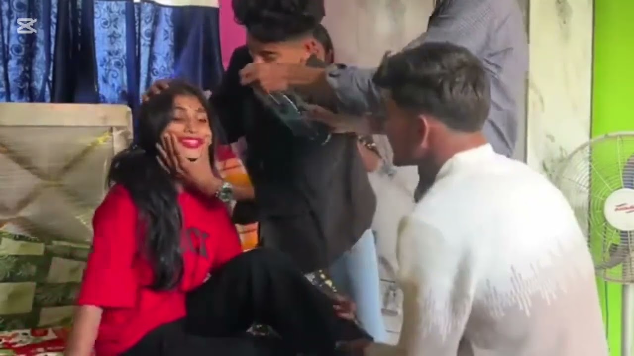 জীবনে নাম কামাতে গেলে অনেক কিছু করতে হবে 😄❤️