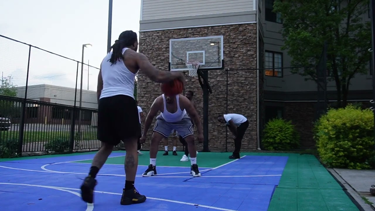 Hooping W/ Gang Gone Wrong…