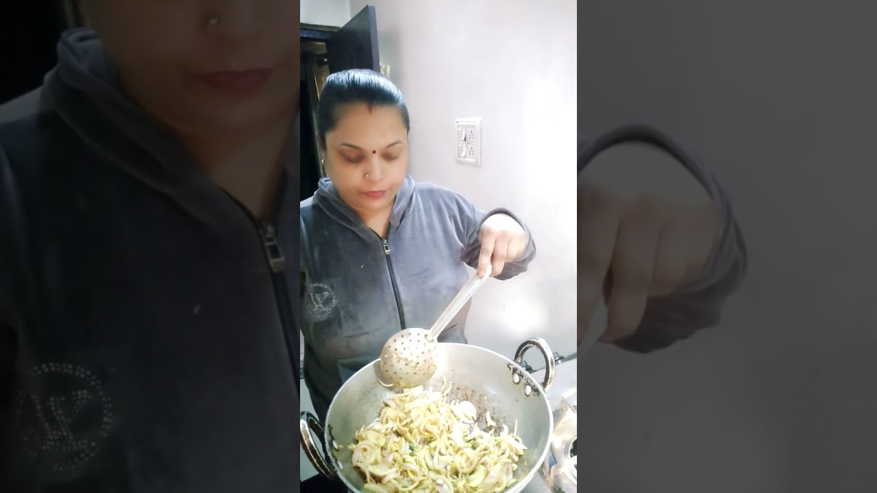 Aalu gobhi matar ki sukhi sabji 😋🤤😋🤤