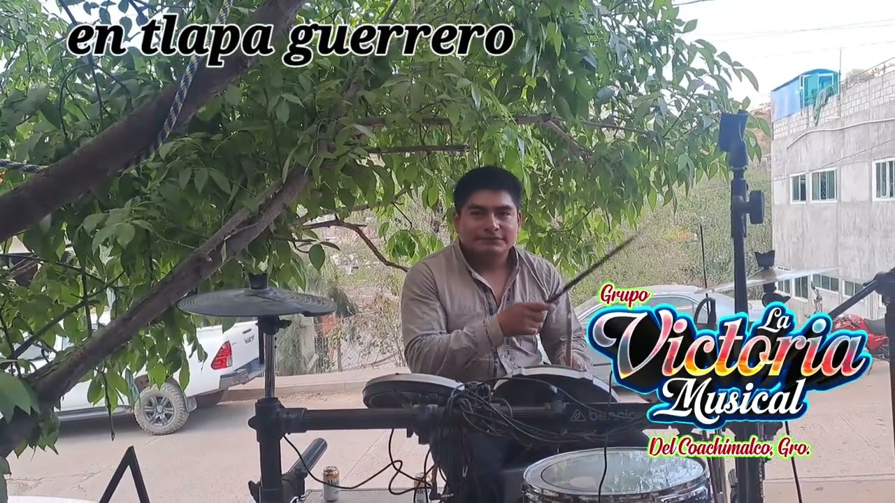 El gamposino al estilo GRUPO LA VICTORIA MUSICAL DE COACHIMALCO 