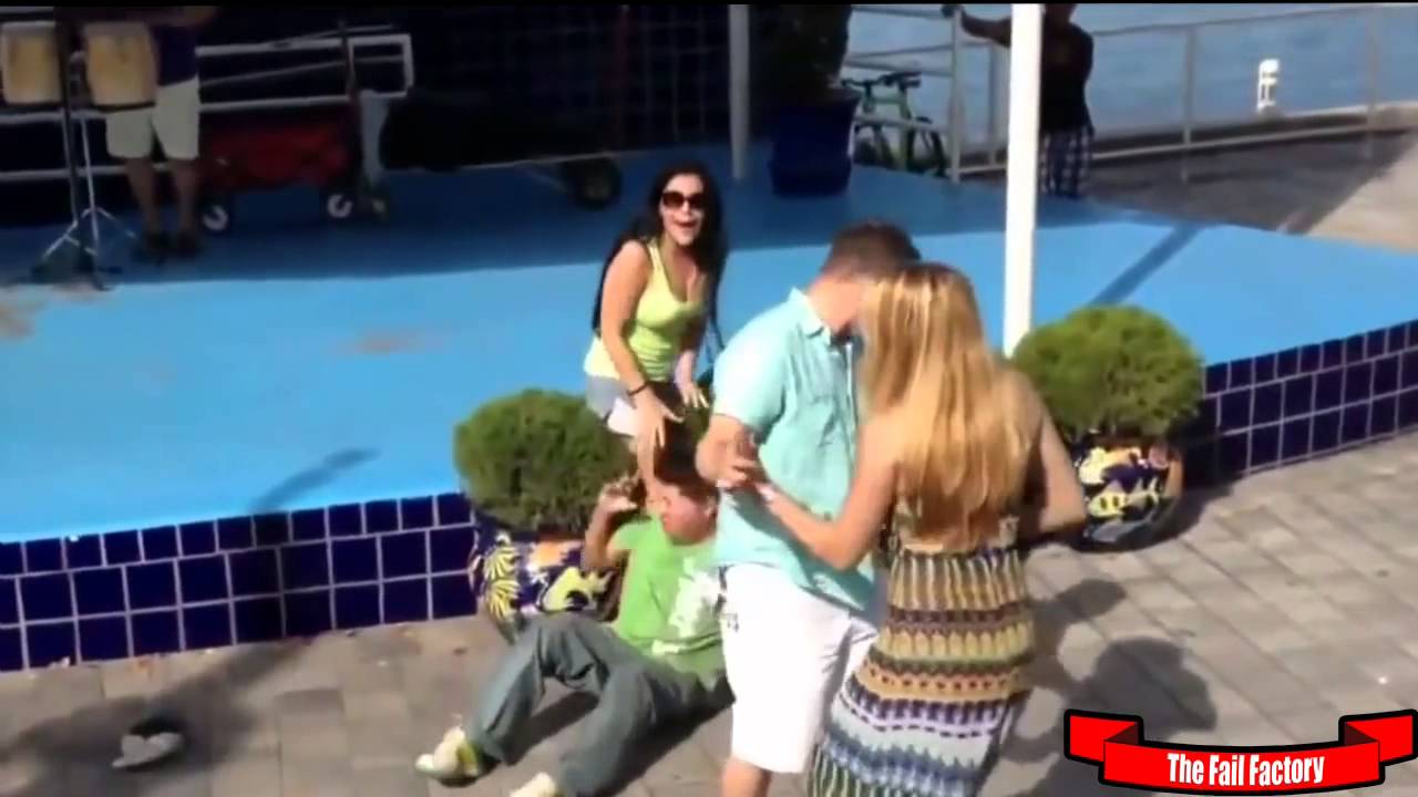 FUNNY VIDIOS - Best Fail Compilation February  2015