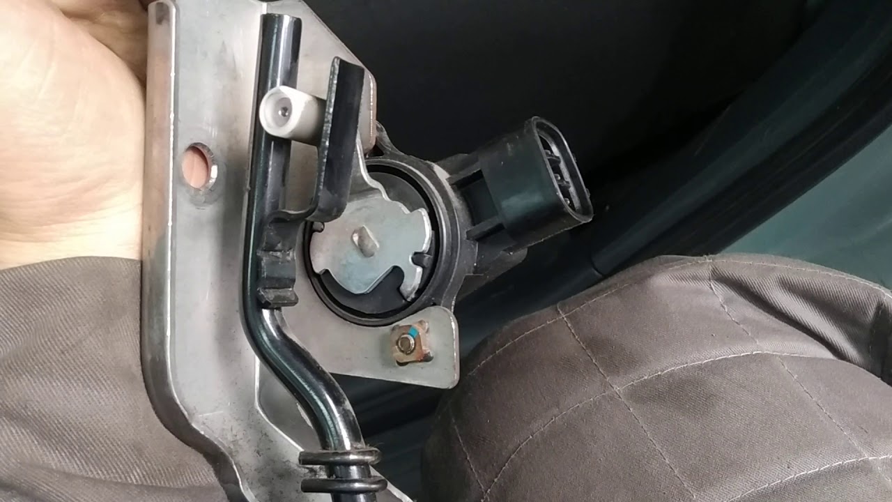 Nissan Almera не реагирует на педаль газа  DTC P 2127,P 2122