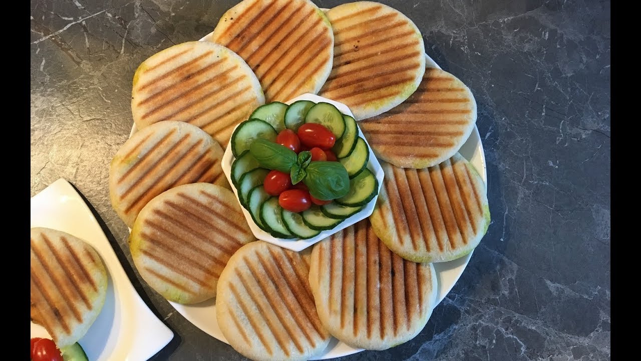 خبيزات بطبوط البانيني بعجين سحري وحشوة بطعم خيالي| Marokkanische Panini- Batbout mit leckere F&uuml;llung