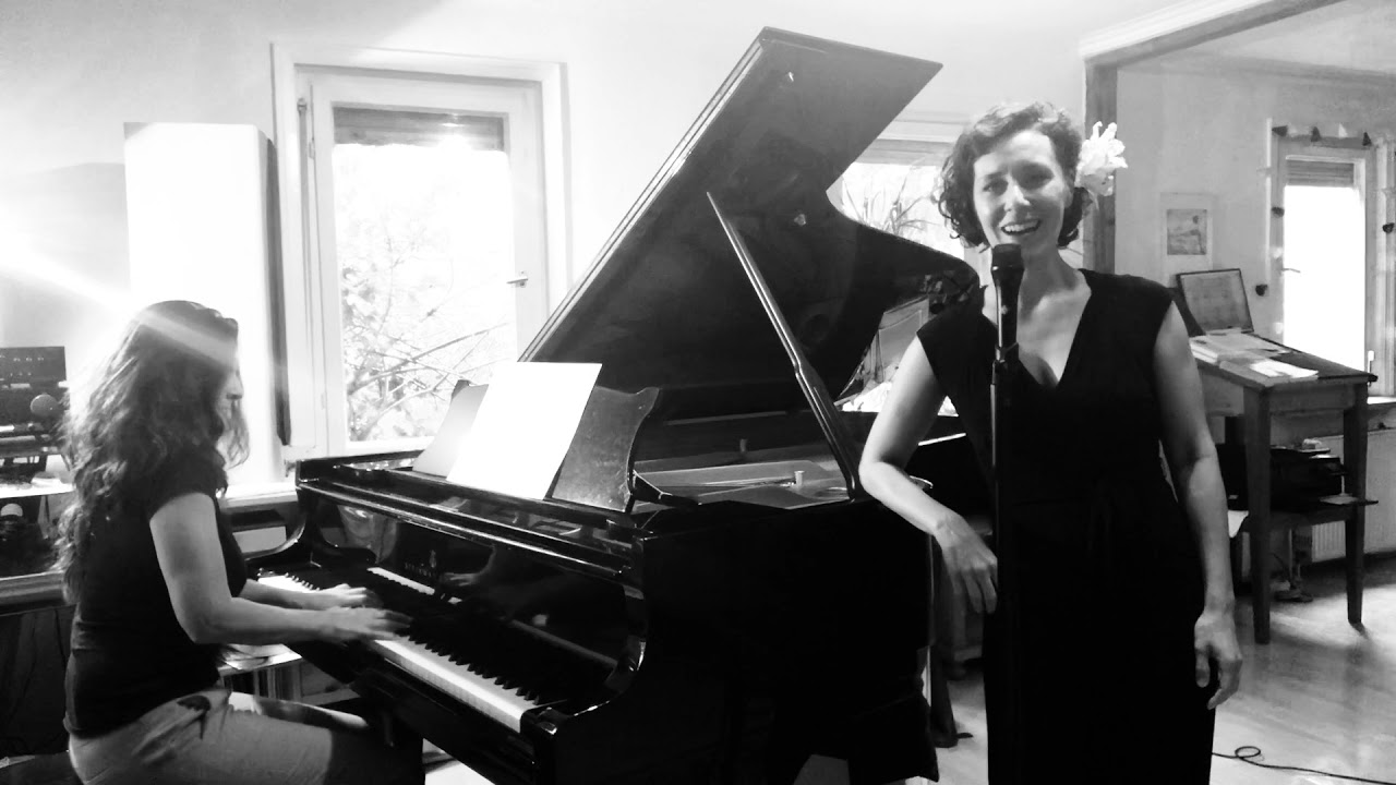 Francis  Poulenc - Hôtel / Banalités; Annelie Sophie Müller