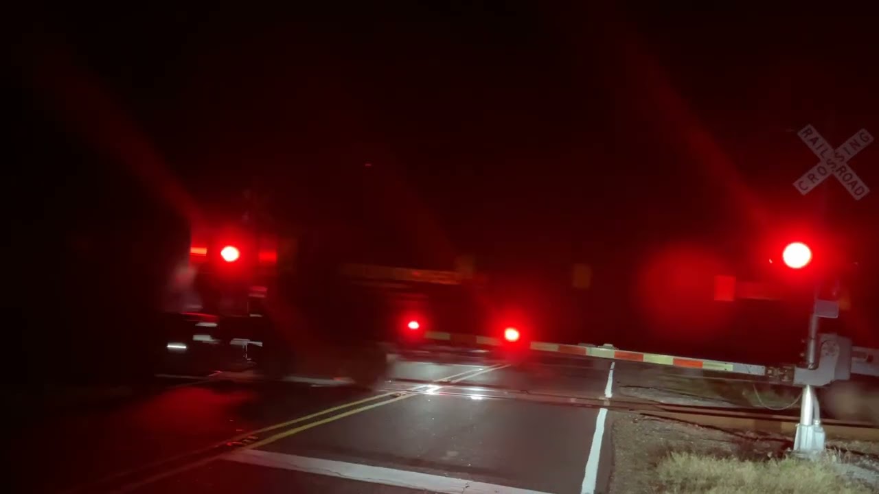 Yayyyyyyyyy we found a Union Pacific train near Eunice, LA