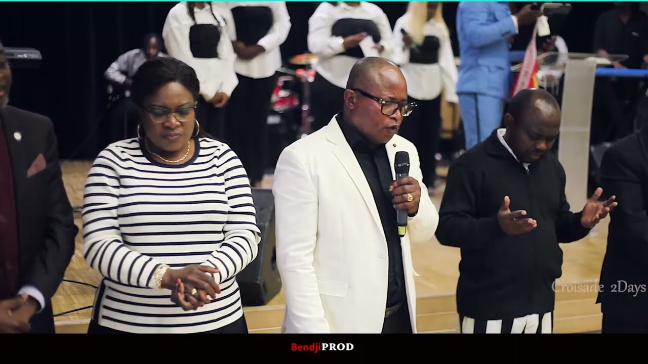 EXTRAIT02 DU CONCERT DE FR CLOVIS MAKOLA (NORMANDIE)