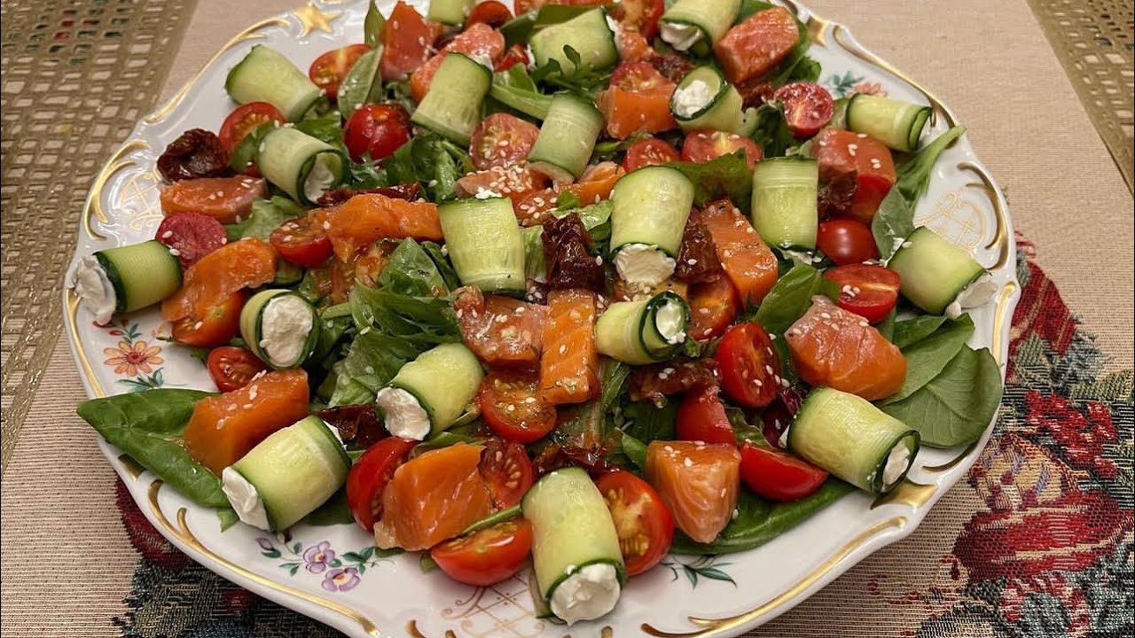 Невероятно Вкусный Праздничный Салат с Сёмгой, гости его обожают. Новогоднее меню
