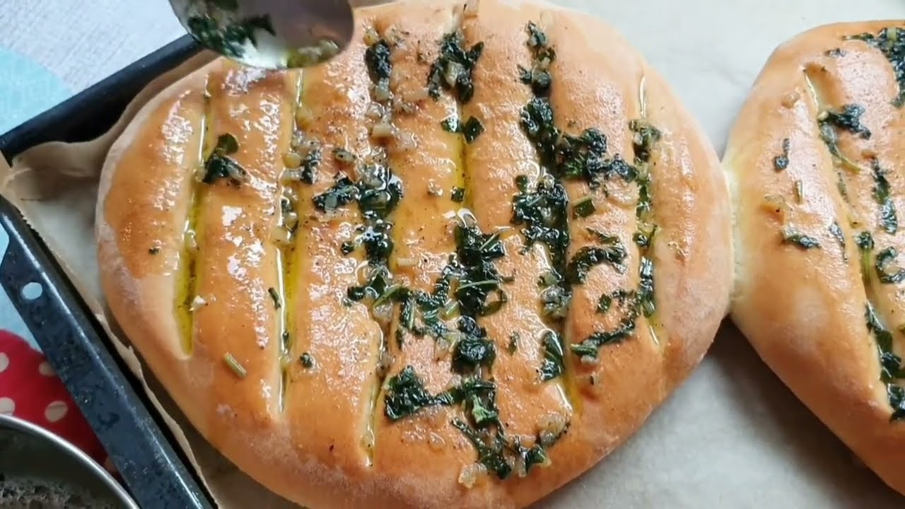 GARLIC- BASIL BREAD👌Lámavý Cesnakovo Bazalkový Posúch | Rýchly bylinkovy chlebík |CESMINAZ