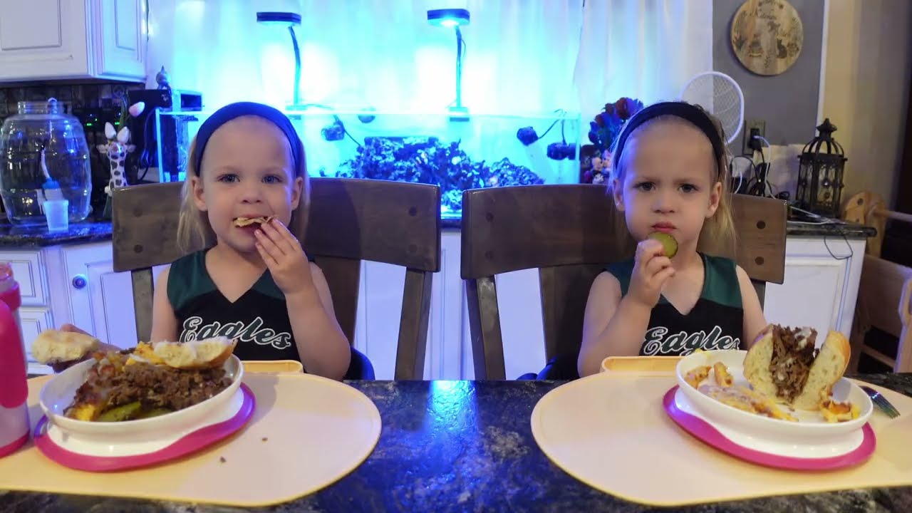 Twins revisit cheesesteak