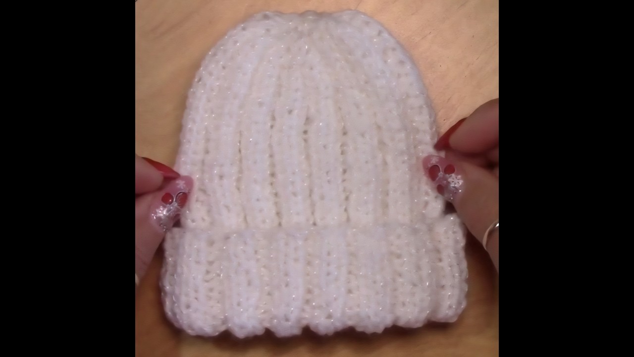 Gorrito tejido para bebe recien nacido o prematuro. #tejedoras #diy #hechoamano