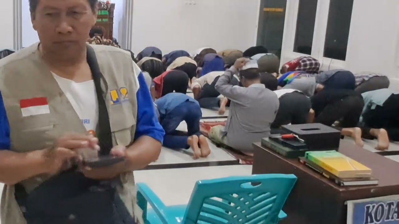 @Magriban masjid haji alabror kab Pati masjid REST AREA 24 JAM FULL terbuka untuk jamaah jl raya PAT