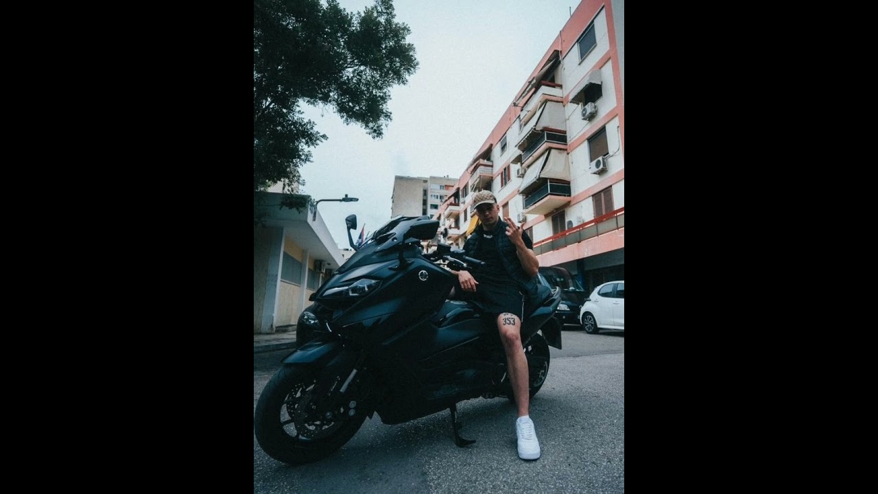 Bres X Venom- MAMAMIA