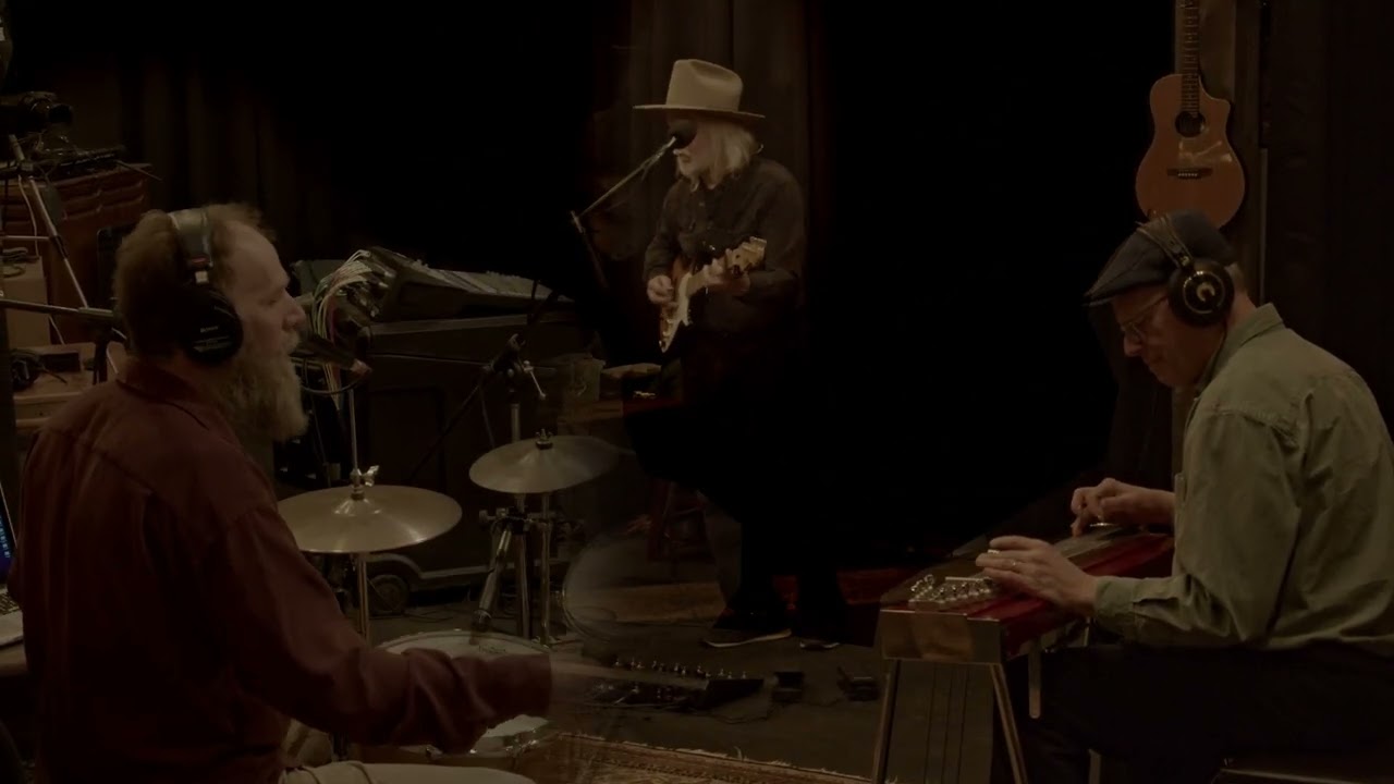 Big River - written by Johnny Cash - performed by The Unsung Heroes