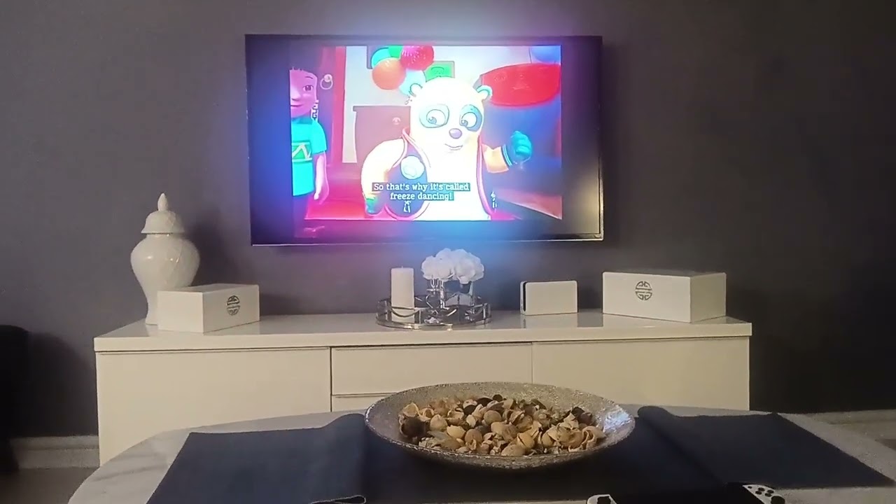 Special Agent Oso Freeze Dance Royale