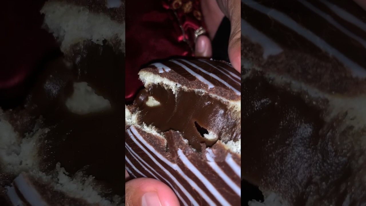 Chocolate Fudge Donut 😍&hearts;️#shorts