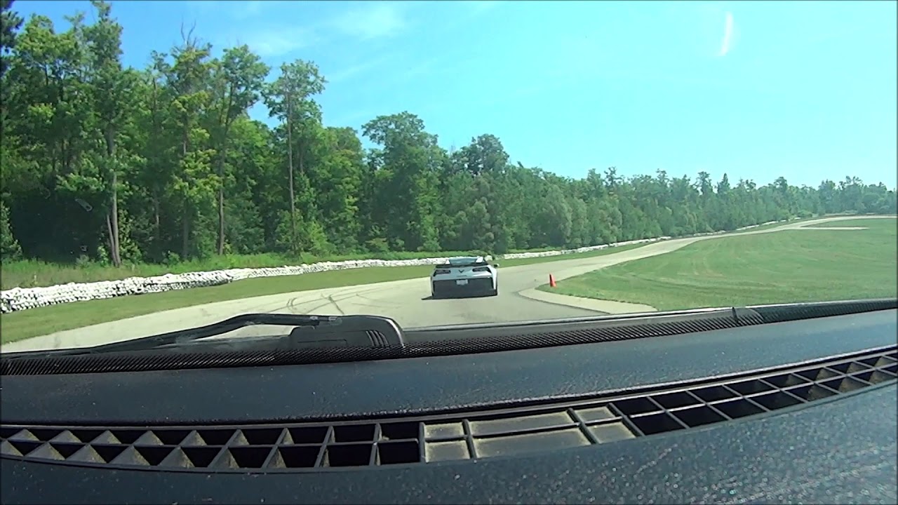How not to race at track Mosport DDT