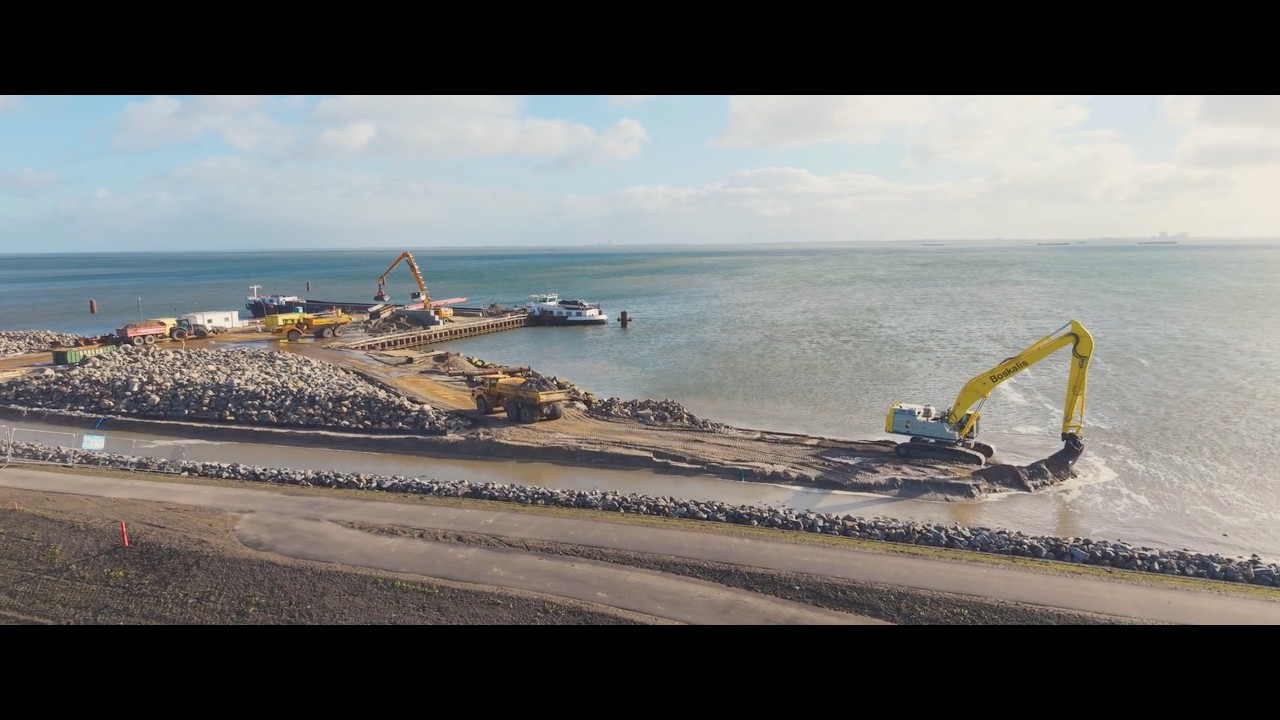 Versterking Markermeerdijken vanuit de lucht - maart 2026