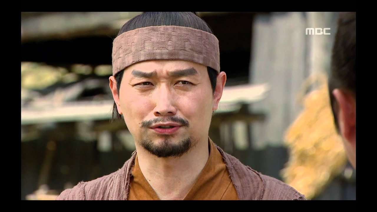 백제의 충신 [계백] Gyebaek 군사들 따돌리고 흥수 거처에 도착한 계백.의자 일행
