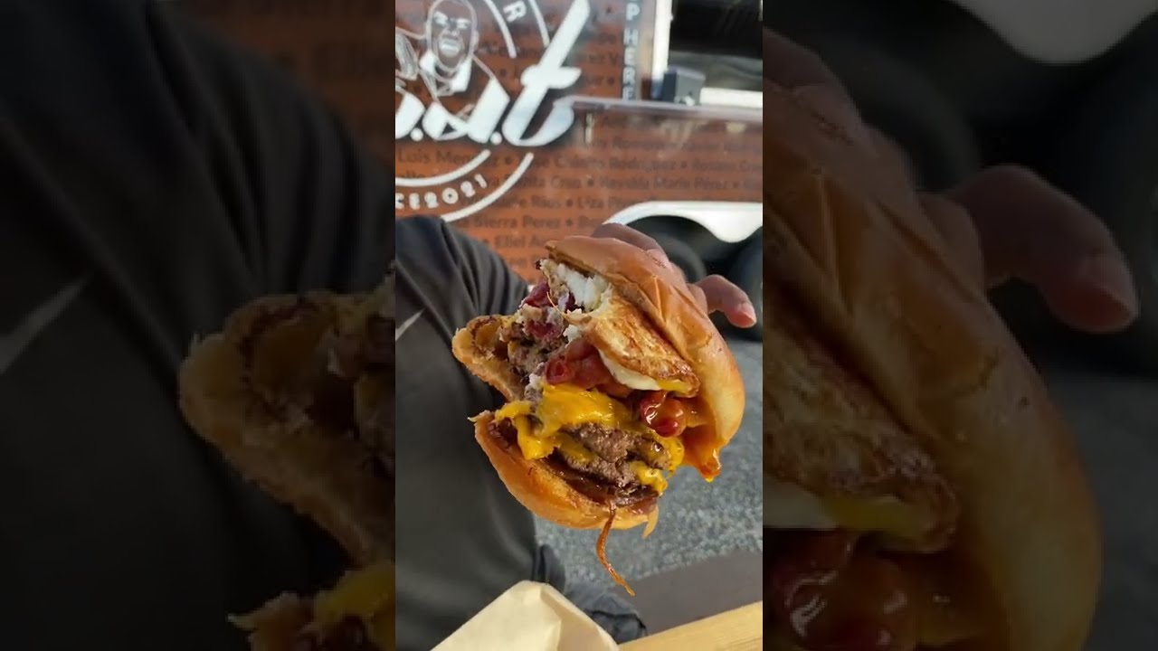 El verdadero BOCA'O en el Burger Goat #javierdejesus #boricua #charneco