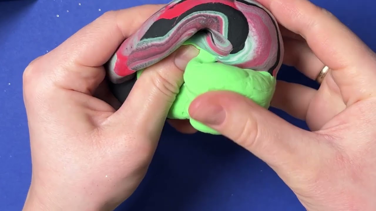 Let's see what we can create #ClayArt #Sculpting #Playdough #CreativeProcess #ArtChallenge #DIYArt