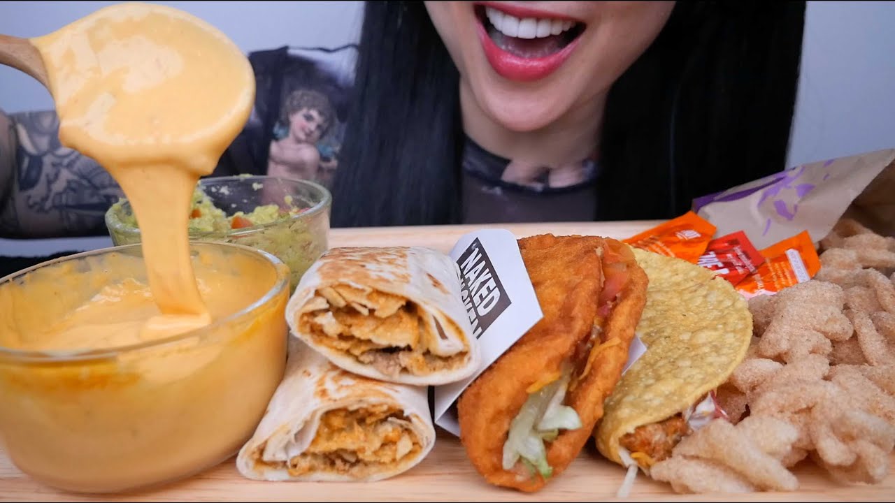 TACO BELL (NAKED CHICKEN + CHEESE SAUCE) ASMR EATING SOUNDS | NO TALKING | SAS-ASMR