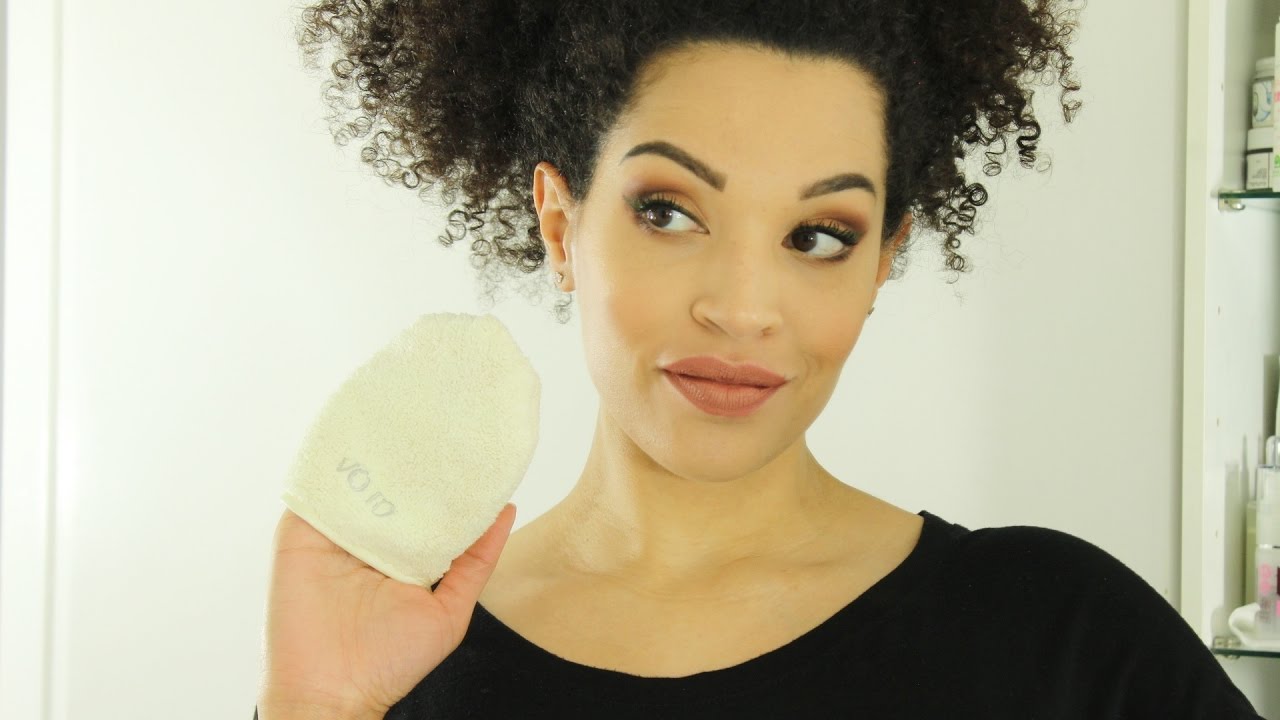 Struccaggio con il guantino Glov