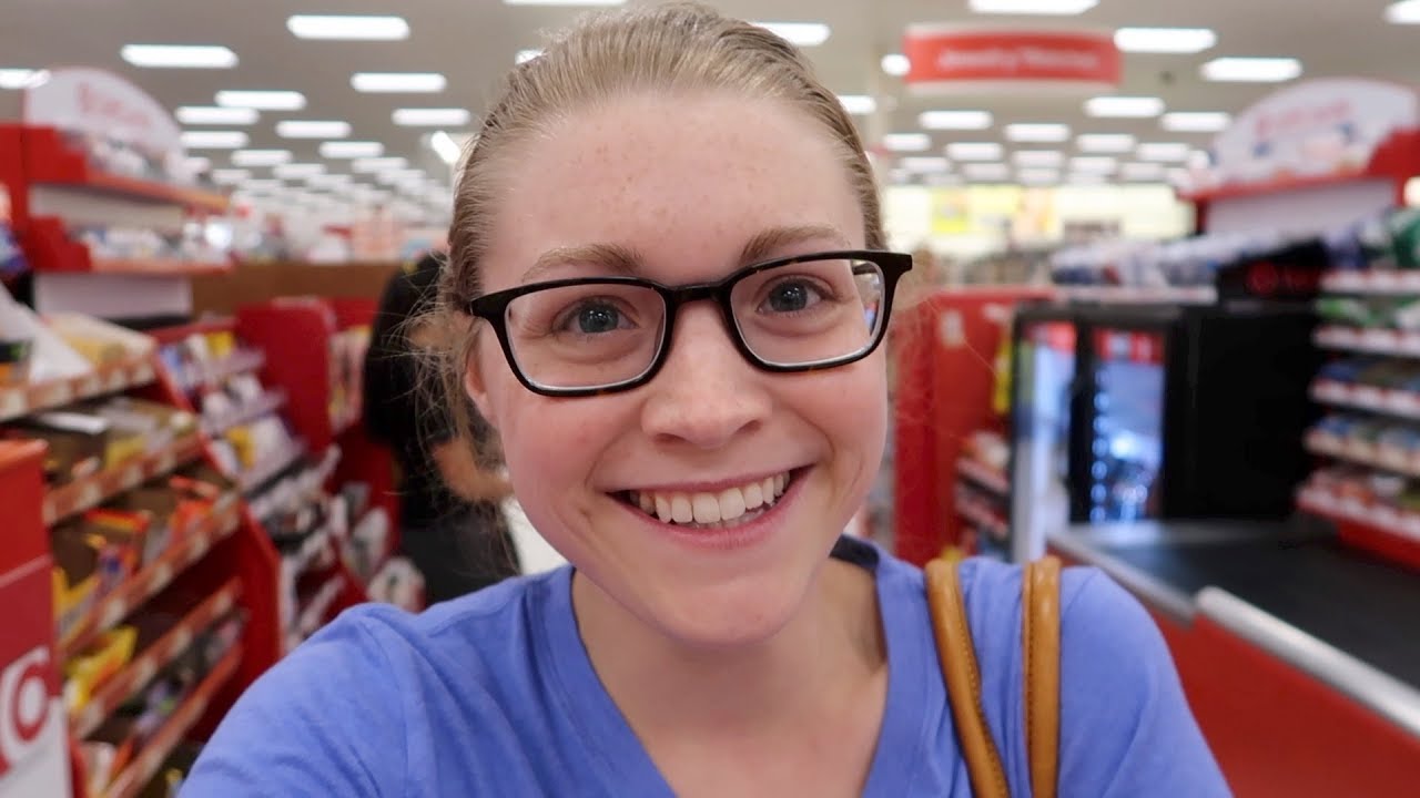 TEACHING KIDS ABOUT SERVICE DOGS IN TARGET! (8.28.17)