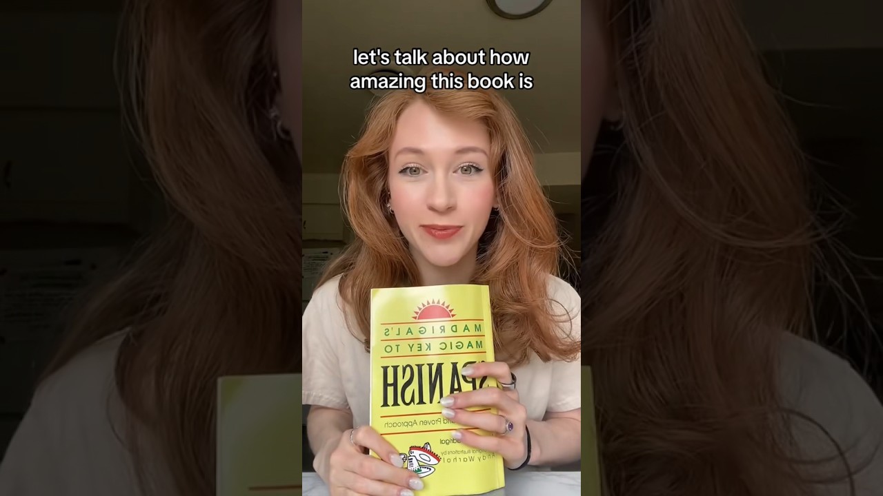 The best book for learning Spanish!! It helps my brain connect the dots so well! #learnspanish
