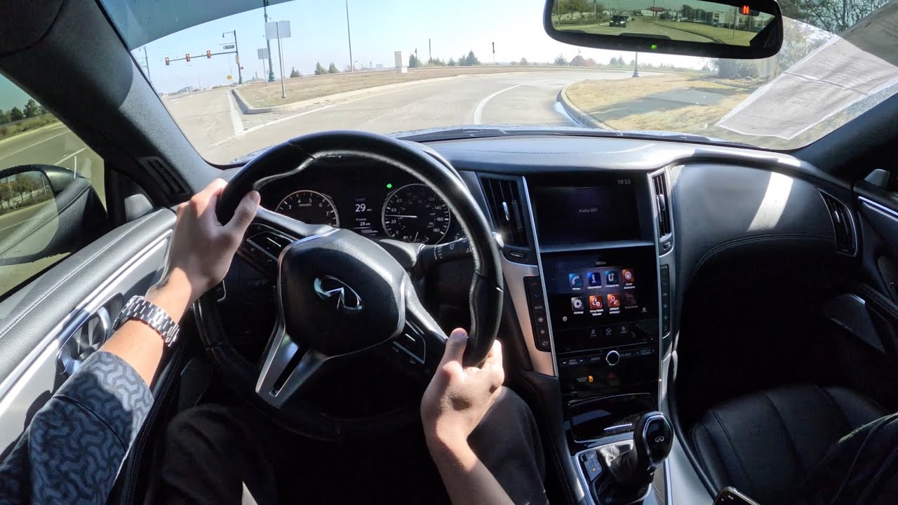 INFINITI Q60 3.0t Luxe 2020 года — впечатления от вождения от первого лица
