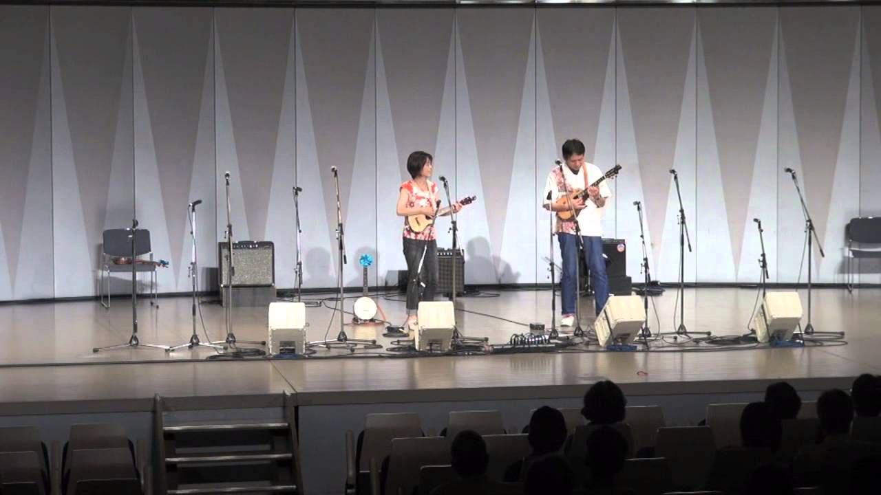 T.T.Cafe Ukulele Jazz  A Pache