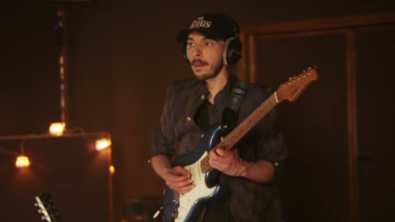 Theo Cormier - While My Guitar Gently Weeps arrangement - Wheel Session