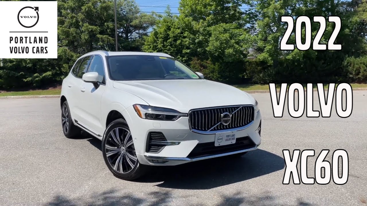 2022 Volvo XC60 B6 Inscription in Crystal White Metallic / Heather’s car tour