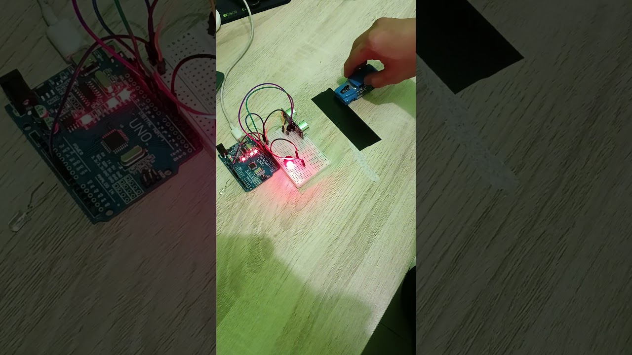 Parking alarm system using proximity sensor and arduino uno #arduino #arduinoproject